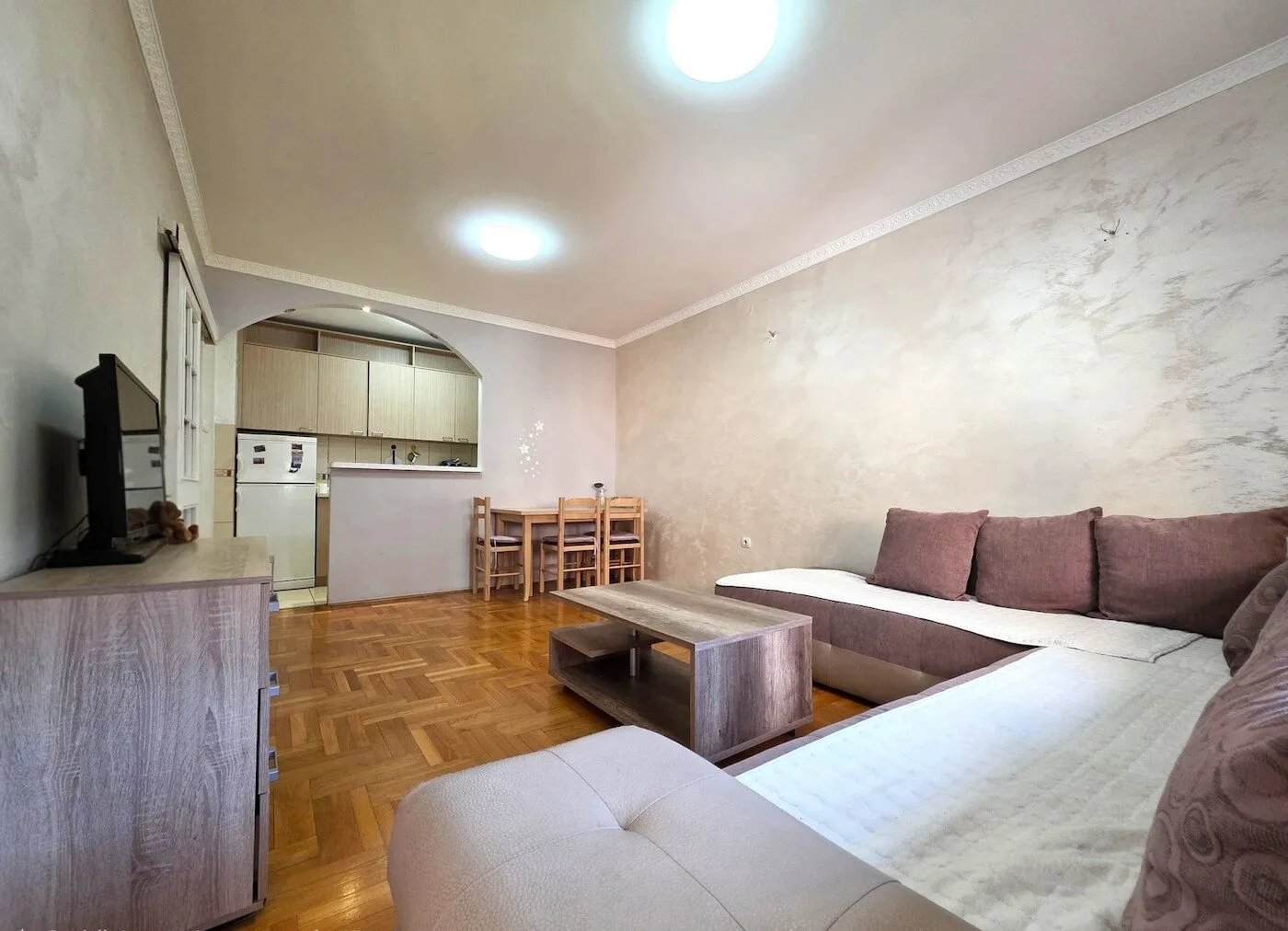 Rent, apartment, 44m², Stari Aerodrom, Podgorica