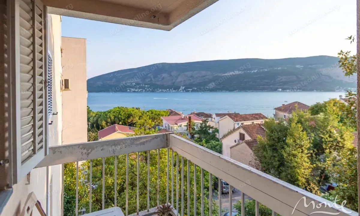 Prodaja, dvosoban stan, 56m², Topla, Herceg Novi