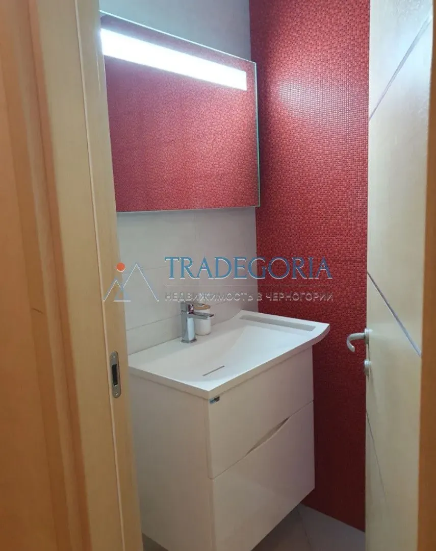 Prodaja, dvosoban stan, 87m², Budva, Crna Gora