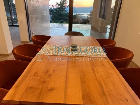 Prodaja, kuća, 480m², Tivat, Crna Gora - image 4