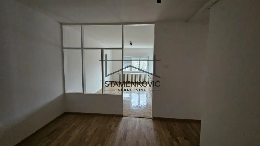 Sale, two bedroom apartment, 59m², Železnička Stanica, Novi Sad Sve Podlokacije