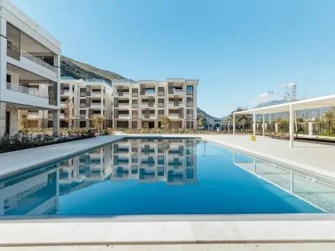 Sale, two bedroom apartment, 57m², Igalo, Herceg Novi - image 2
