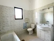 Prodaja, kuća, 350m², Zlatica, Podgorica - image 33