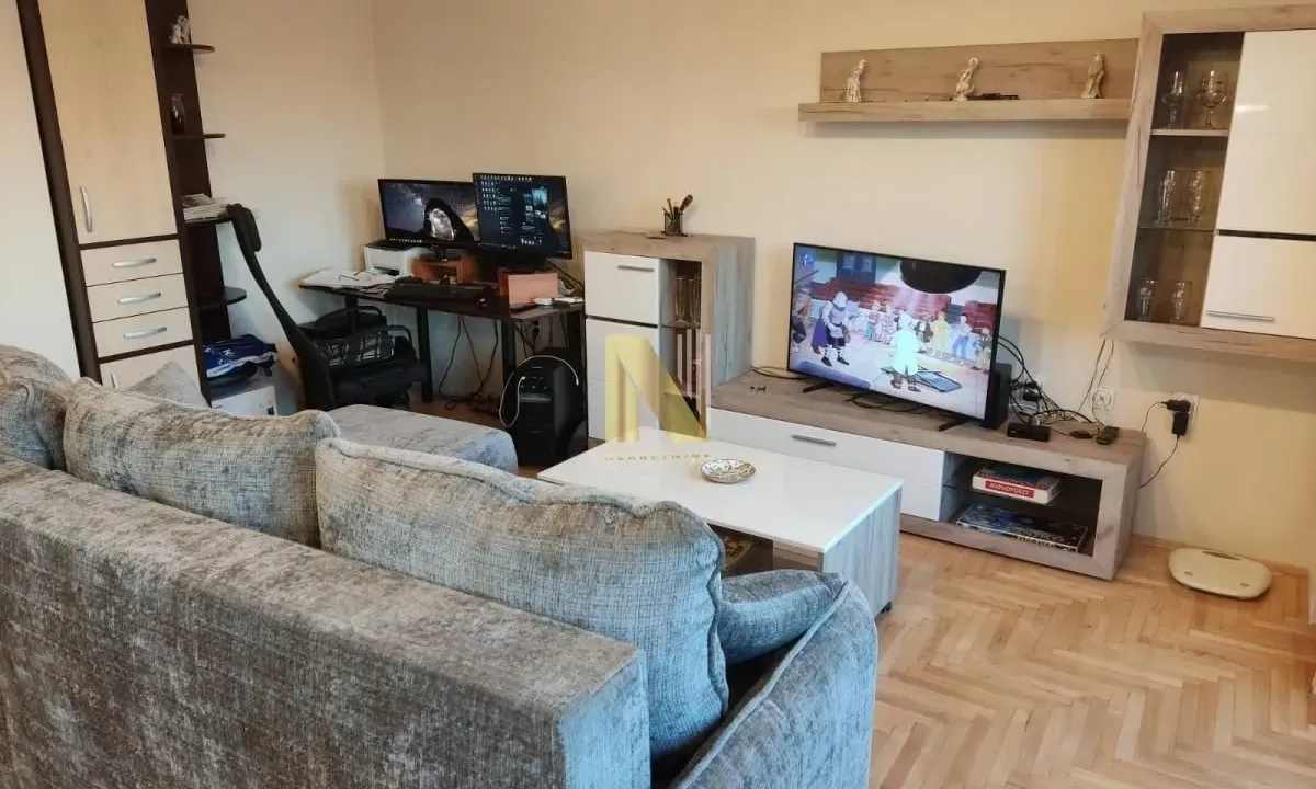 Prodaja, dvosoban stan, 54m², Bulevar Evrope, Novi Sad Sve Podlokacije