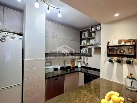 Sale, three bedroom apartment, 77m², Banjica, Voždovac Sve Podlokacije - image 7