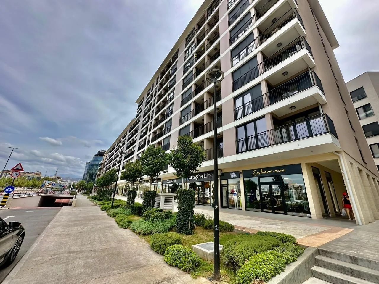 Rent, two bedroom apartment, 80m², Kod Big Fashion-a, Podgorica