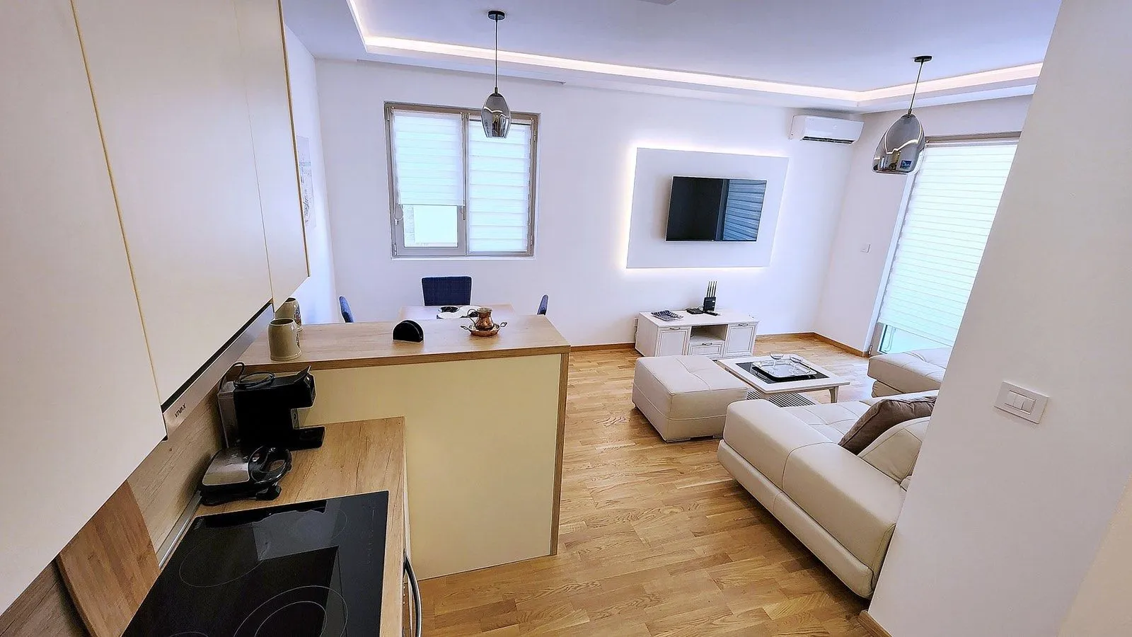 Sale, two bedroom apartment, 60m², Bečići, Budva