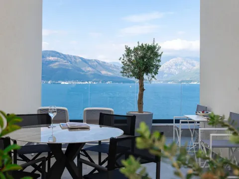 Rent, one bedroom apartment, 144m², Krašići, Tivat - image 16