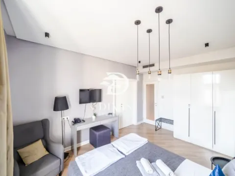 Prodaja, trosoban stan, 74m², Stari Grad, Beograd - image 10