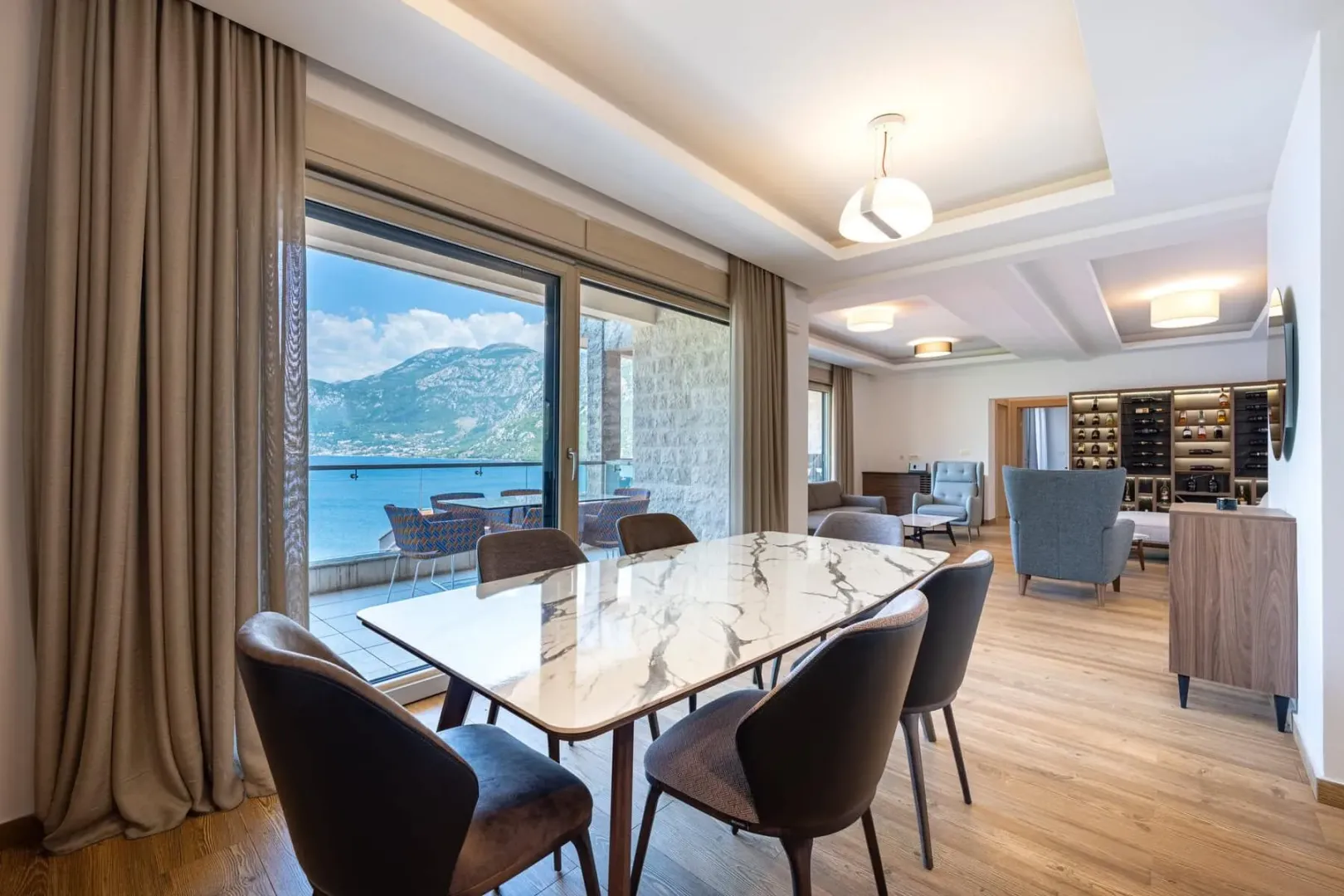 Prodaja, kuća, 146m², Kostanjica, Kotor