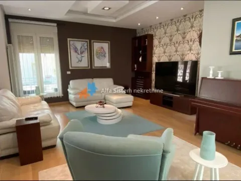 Rent, house, 320m², Savski Venac, Beograd - image 4