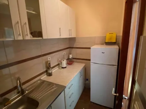 Rent, one bedroom apartment, 50m², Centar, Podgorica - image 2