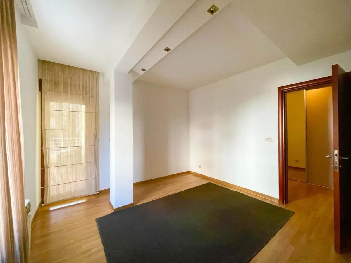 Rent, apartment, 130m², Vračar Hram, Vračar Sve Podlokacije