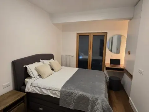 Izdavanje, trosoban stan, 70m², Karaburma, Palilula Sve Podlokacije - image 12