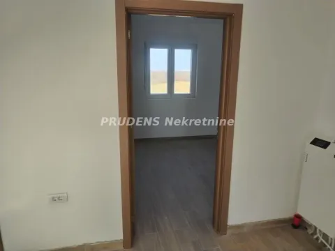 Sale, three bedroom apartment, 63m², Bečmen, Surčin - image 8