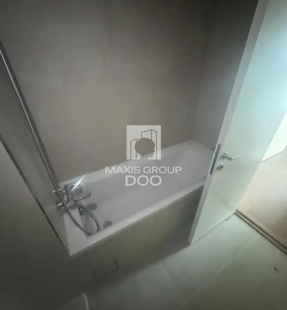 Sale, four bedroom apartment, 153m², Savski Venac, Beograd