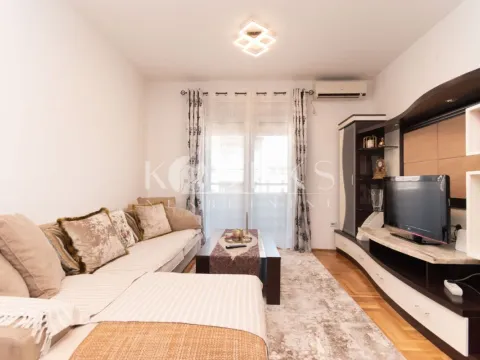 Sale, two bedroom apartment, 59m², 1 maj, Podgorica - image 10