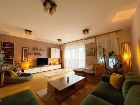 Prodaja, četvorosoban stan, 120m², Ljubović, Podgorica - image 5