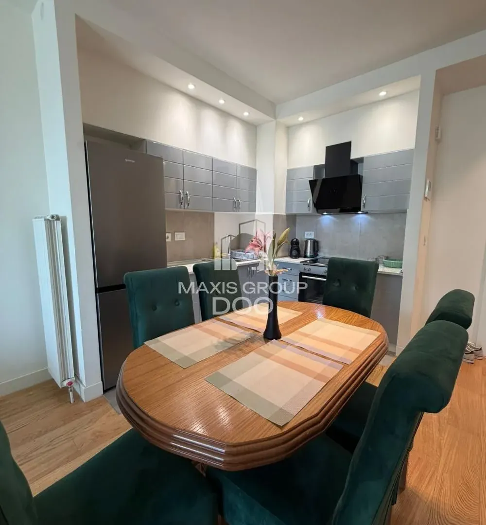 Prodaja, trosoban stan, 78m², Savski Venac, Beograd
