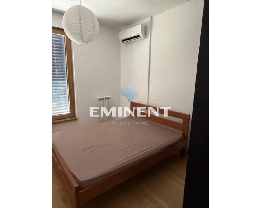 Izdavanje, dvosoban stan, 42m², Novi Beograd Blok 65, Novi Beograd Sve Podlokacije