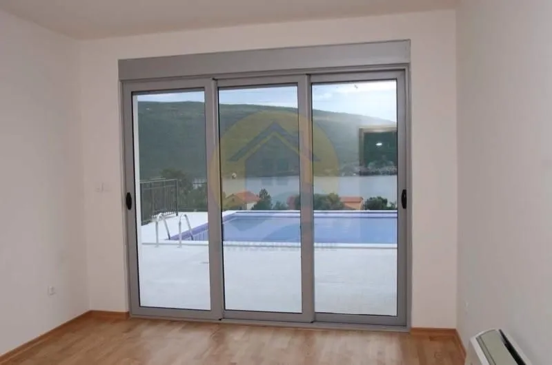 Prodaja, kuća, 267m², Kumbor, Herceg Novi