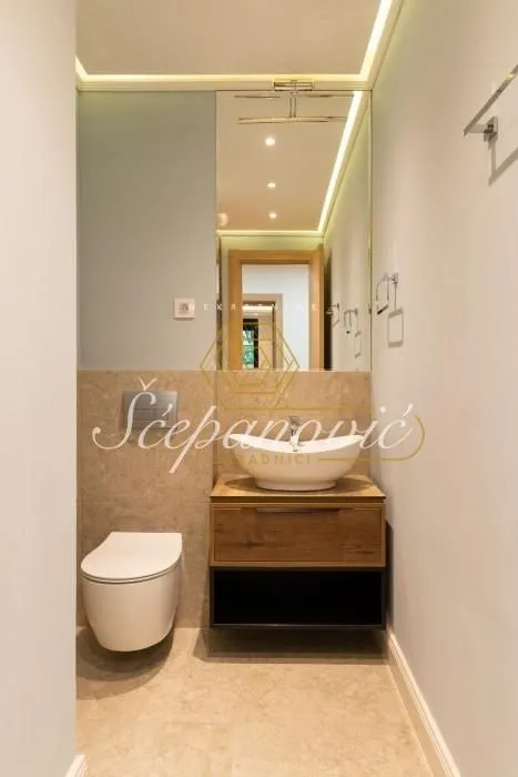 Sale, four bedroom apartment, 96m², Crveni Krst, Beograd