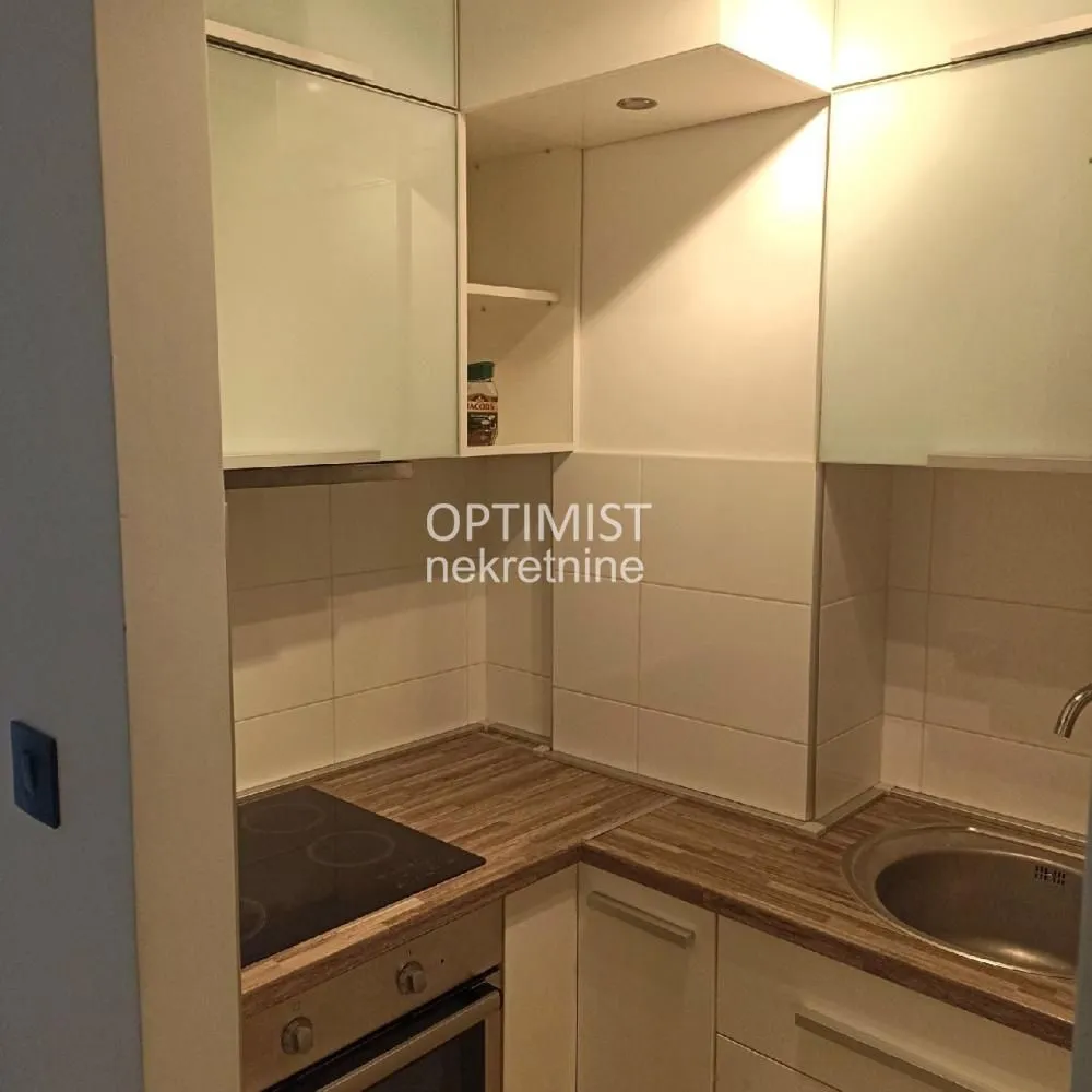 Rent, two bedroom apartment, 36m², Crveni Krst, Beograd