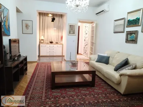 Stan in Vračar Centar