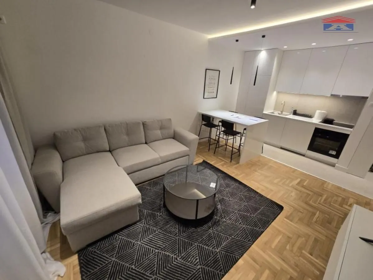 Rent, one bedroom apartment, 40m², Grbavica, Novi Sad Sve Podlokacije