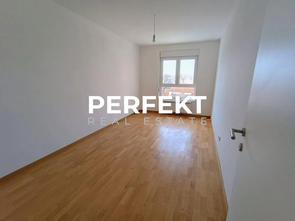 Prodaja, dvosoban stan, 51m², Pančevo, Srbija