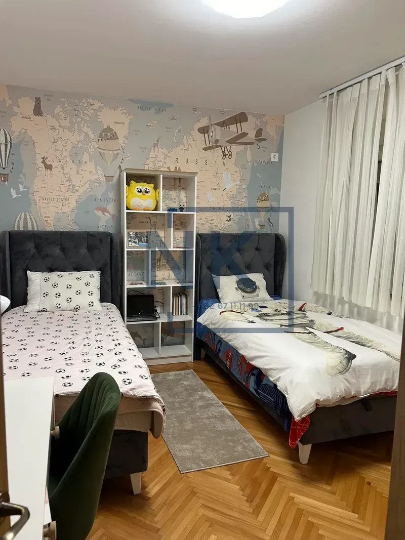 Prodaja, dvosoban stan, 74m², Stara Varoš, Podgorica