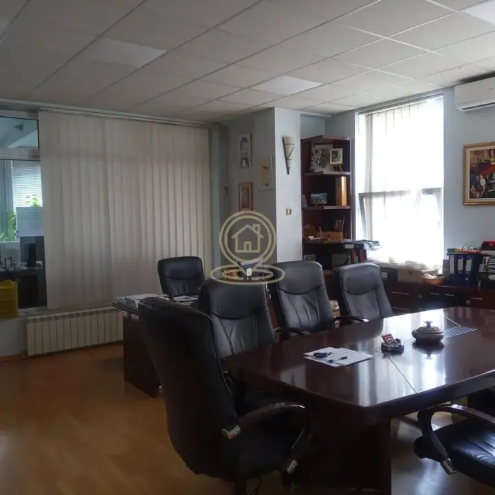 Sale, office space, 145m², Centar, Novi Sad