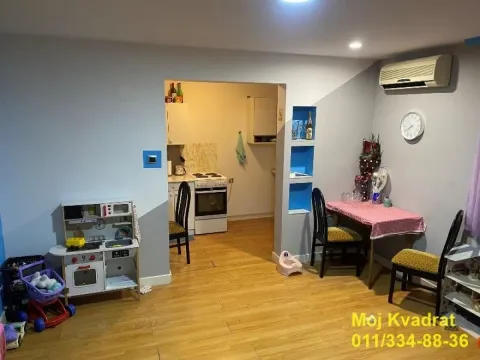 Prodaja, kuća, 451m², Jakovo, Surčin - image 8