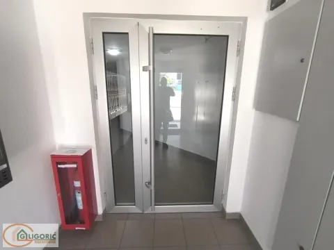 Sale, one bedroom apartment, 62m², Voždovac Sve Podlokacije, Beograd - image 18