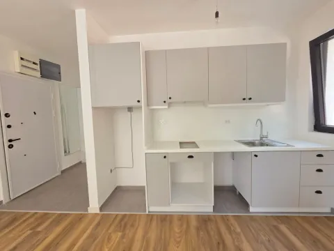 Prodaja, jednosoban stan, 40m², Budva, Crna Gora - image 16
