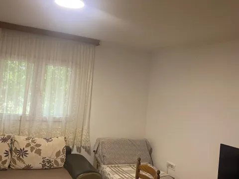 Izdavanje, kuća, 45m², Gorica, Danilovgrad - image 3