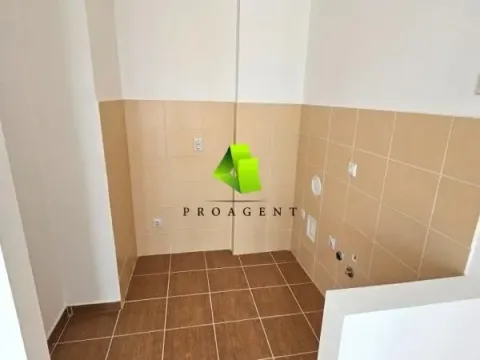 Sale, one bedroom apartment, 34m², Medijana, Niš - image 2