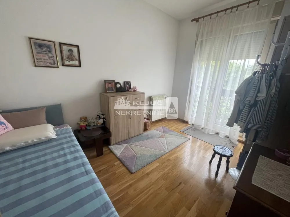 Prodaja, dvosoban stan, 64m², Savski Venac, Beograd