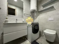 Izdavanje, dvosoban stan, 73m², Master Kvart, Podgorica - image 12