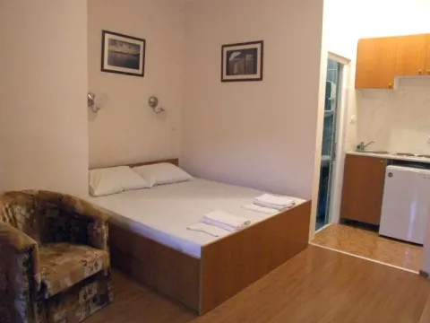 Sale, house, 718m², Bečići, Budva - image 12