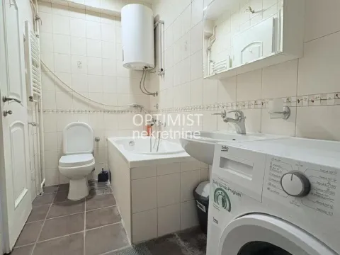 Izdavanje, četvorosoban stan, 84m², Hadzipopovac, Palilula Sve Podlokacije - image 9