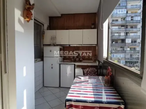Sale, two bedroom apartment, 60m², Južni Bulevar, Vračar Sve Podlokacije - image 12
