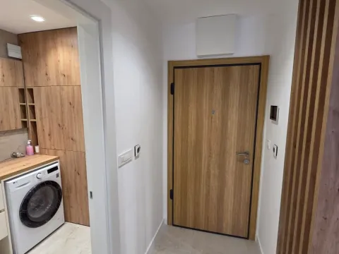 Rent, one bedroom apartment, 45m², City Kvart, Podgorica - image 7