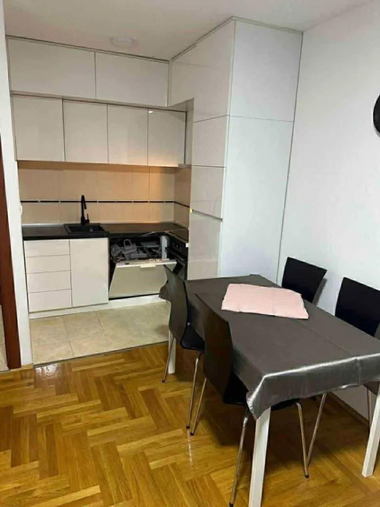 Rent, two bedroom apartment, 60m², Kod Big Fashion-a, Podgorica
