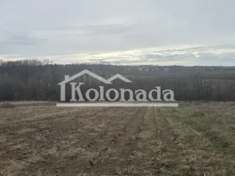 Zemljište in Nemenikuće