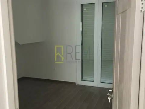 Prodaja, dvosoban stan, 84m², Herceg Novi, Crna Gora - image 4