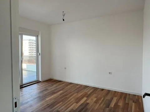 Prodaja, trosoban stan, 151m², Kruševac, Podgorica - image 8