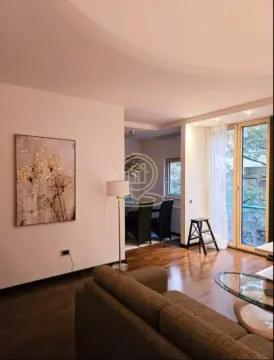Izdavanje, četvorosoban stan, 87m², Stari Grad, Beograd - image 14
