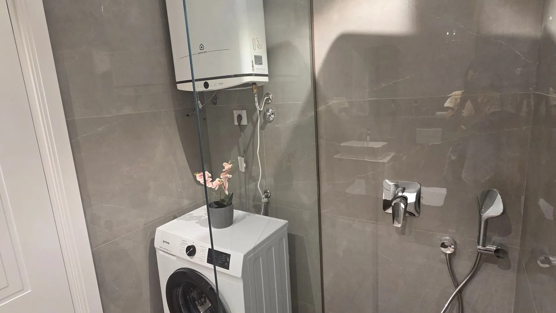 Izdavanje, jednosoban stan, 45m², Čeluga, Bar