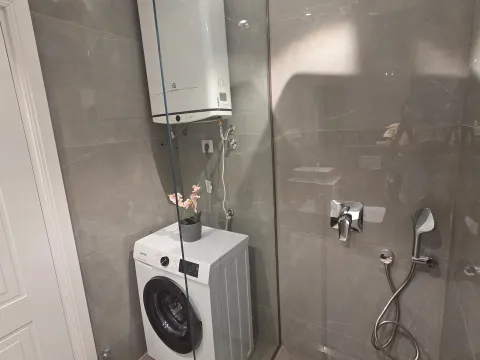 Rent, one bedroom apartment, 45m², Čeluga, Bar - image 11